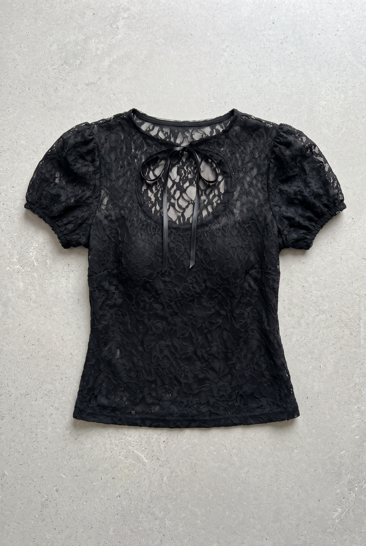 Black Ribbon Keyhole Top – flat front