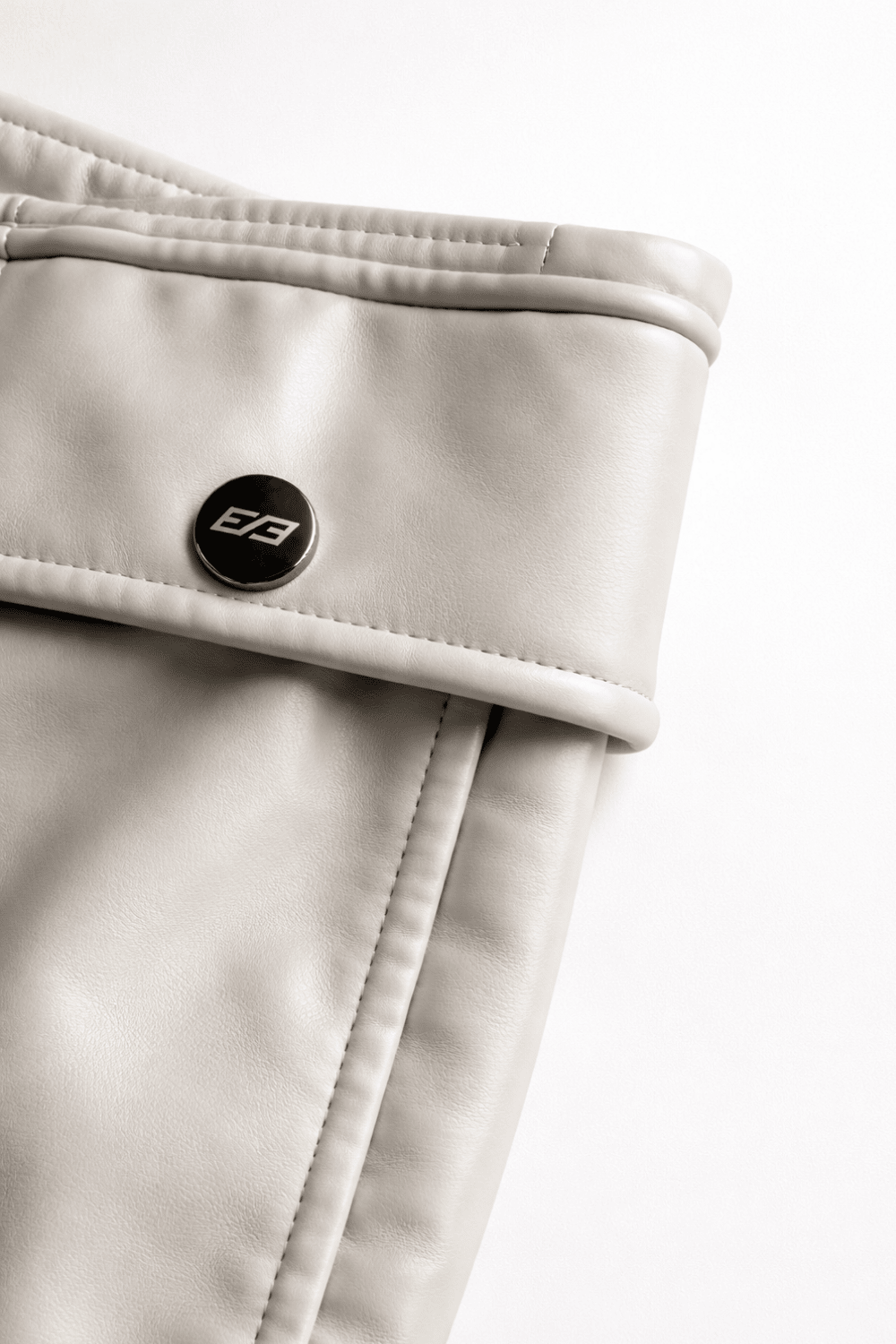 Ivory Leather skirt belt - BEEGLEE