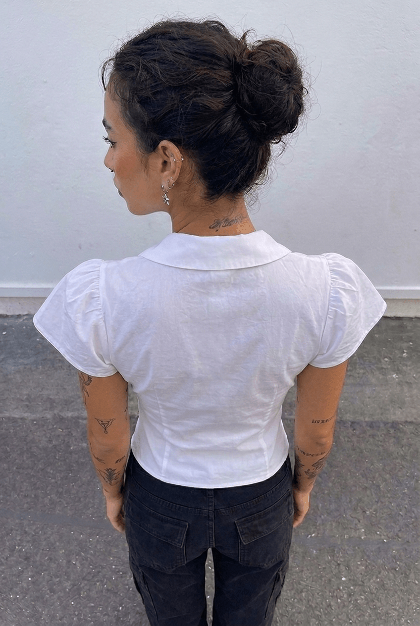 White Blush Collar Shirt - BEEGLEE