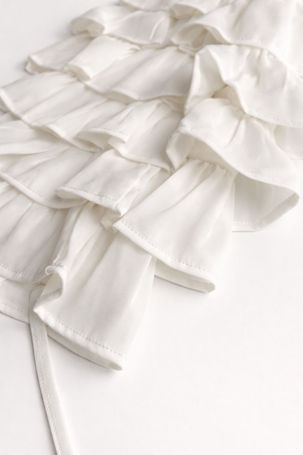 White Opera ruffle skort with lace - BEEGLEE