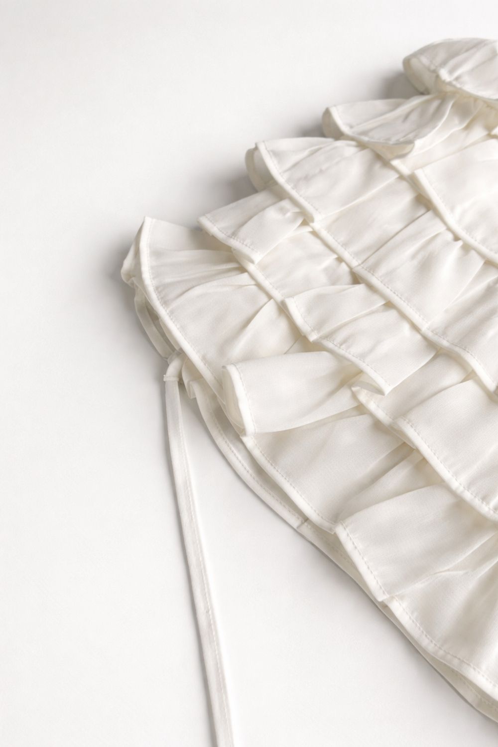 White Opera ruffle skort with lace - BEEGLEE