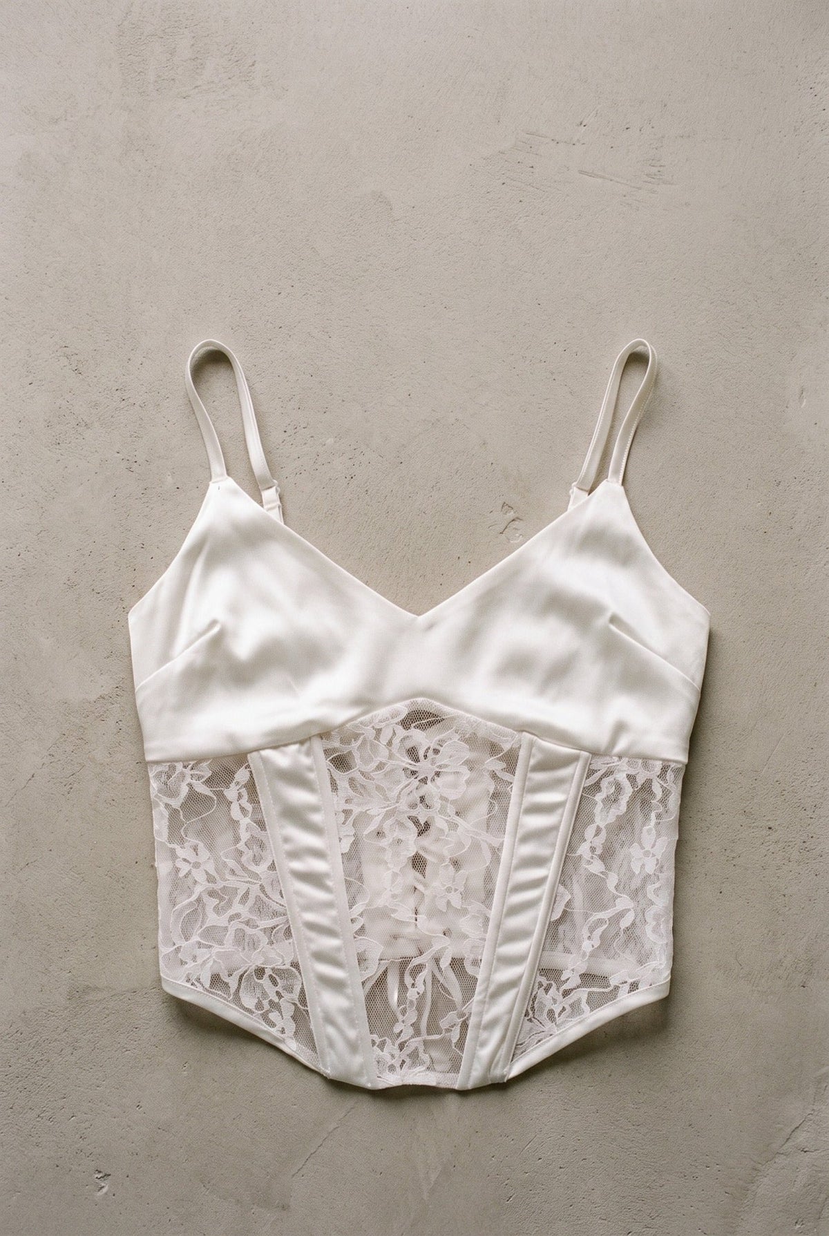 White Ophelia Lace Corset - BEEGLEE