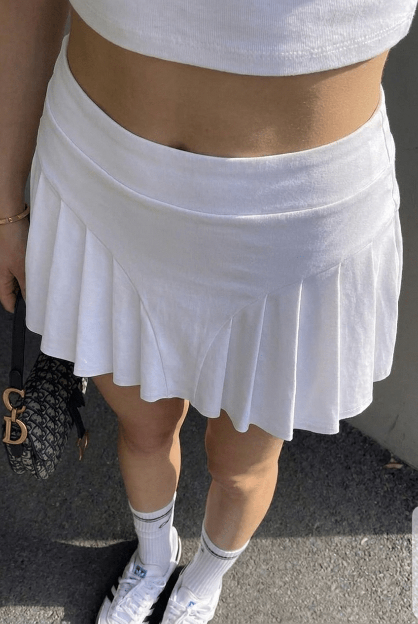 White Rival Tennis Skort - BEEGLEE