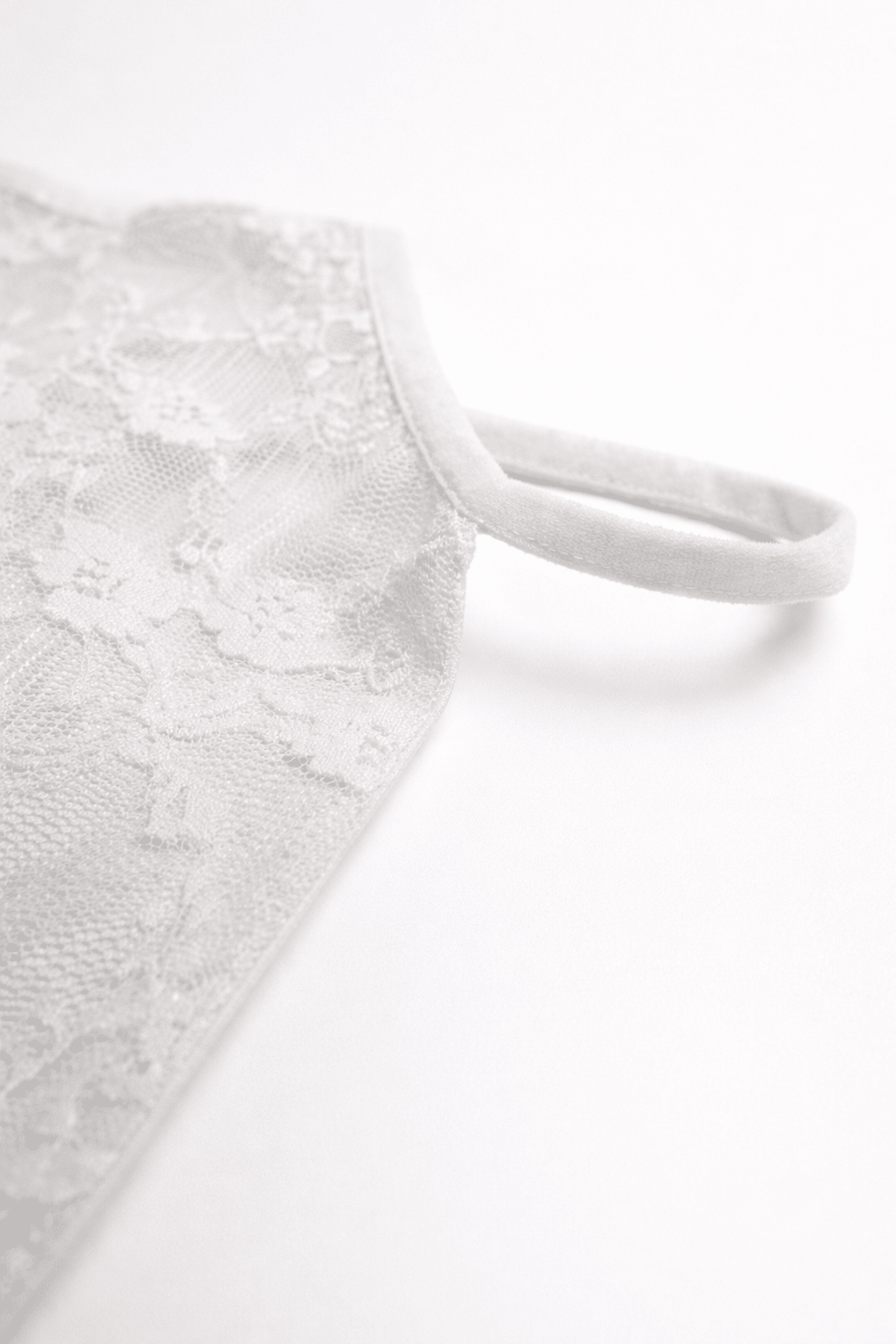 White Sia Lace Tank - BEEGLEE