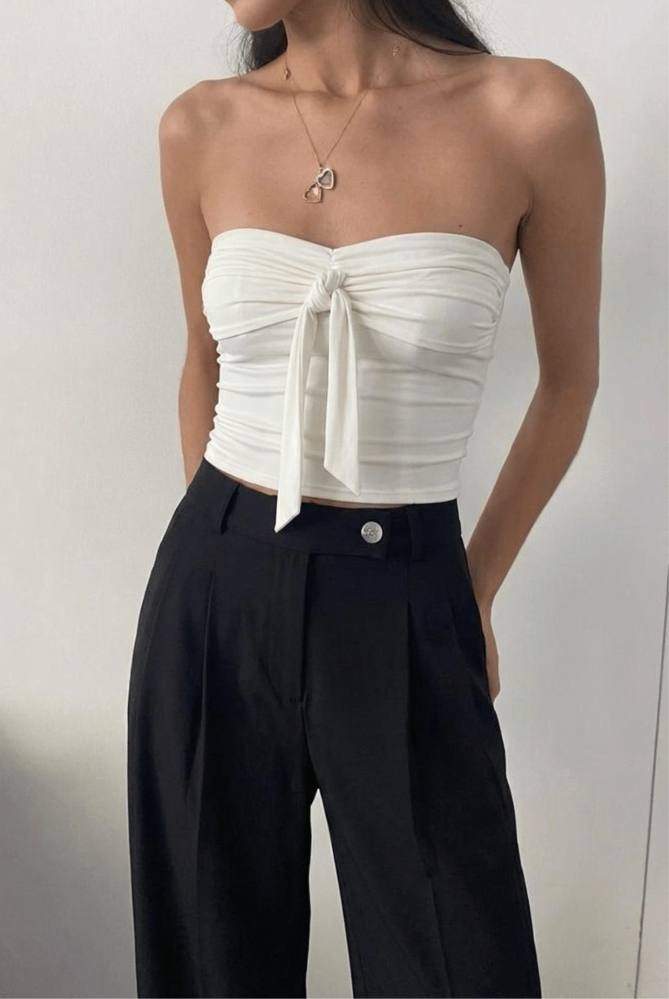 White Slinky Halter Top - BEEGLEE