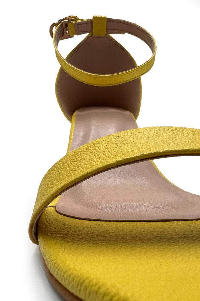 Yellow Matte Heels With Buckle Closure - BEEGLEE
